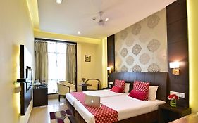 Hotel Surya Plaza